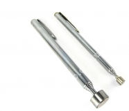QUATROS  Ручка магнитная телескопическая(короткая) 0,7 кг.