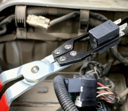 Клещи для снятия реле