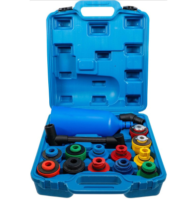 Лейка с набором адаптеров для замены масла универсальная 15 пр.